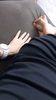 Alaine Crissiê feet photo thumbnail