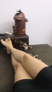 Alaine Crissiê feet photo thumbnail