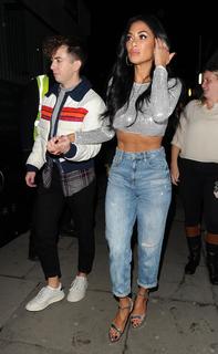 Nicole Scherzinger feet photo thumbnail
