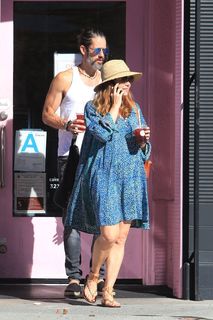 Amy Adams feet photo thumbnail