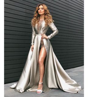 Cynthia Rodríguez feet photo thumbnail