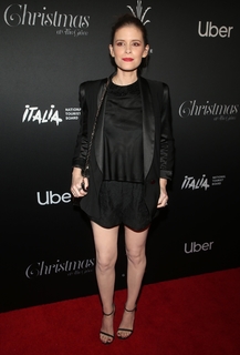 Kate Mara feet photo thumbnail