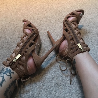Jodie Marsh feet photo 2