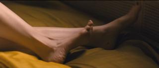 Mandy Moore feet photo thumbnail