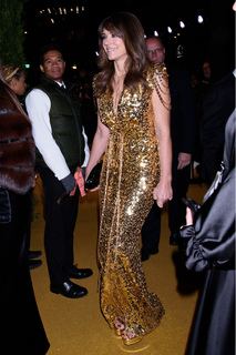 Elizabeth Hurley feet photo thumbnail