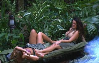 Vicky Pattison feet photo thumbnail
