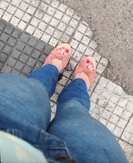 Isa Pes feet photo thumbnail