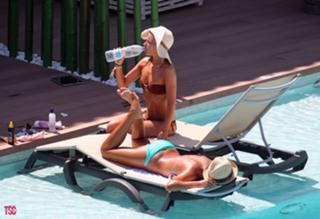 Frankie Bridge feet photo thumbnail