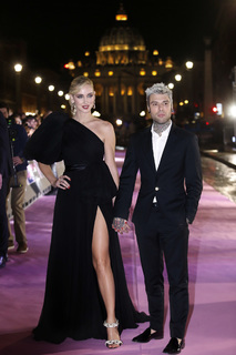 Chiara Ferragni feet photo thumbnail