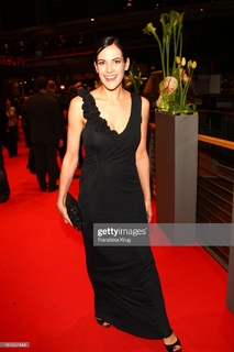 Bettina Zimmermann feet photo thumbnail