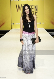 Bettina Zimmermann feet photo thumbnail