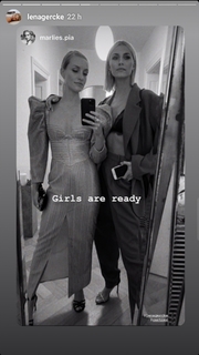Lena Gercke feet photo thumbnail