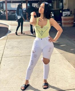 Queen Naija feet photo thumbnail