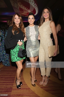 Andrea Legarreta feet photo thumbnail