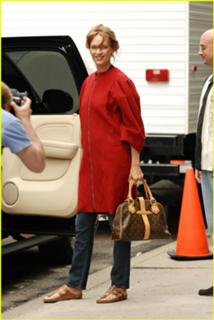 Uma Thurman feet photo thumbnail