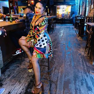 Angela Yee feet photo thumbnail