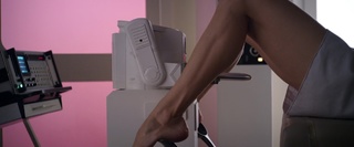 Liv Tyler feet photo thumbnail