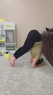 Brittney Smith feet photo thumbnail