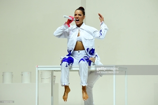 Halsey feet photo thumbnail