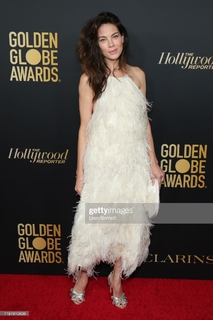 Michelle Monaghan feet photo thumbnail