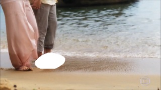 Juliana Paiva feet photo thumbnail