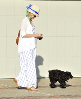 January Jones feet photo thumbnail