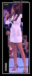 Giorgia Palmas feet photo thumbnail