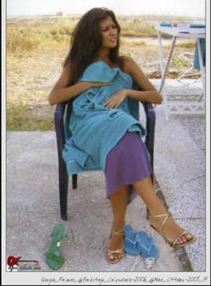 Giorgia Palmas feet photo thumbnail