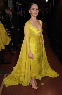 Emilia Clarke feet photo thumbnail