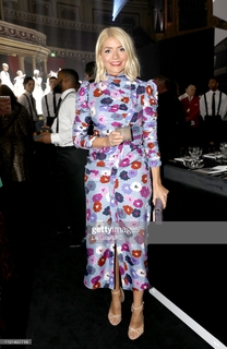 Holly Willoughby feet photo thumbnail