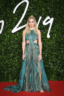 Chiara Ferragni feet photo thumbnail