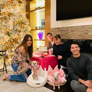 Sofía Vergara feet photo thumbnail