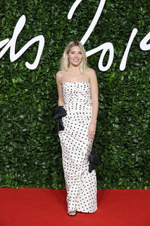 Mollie King feet photo thumbnail
