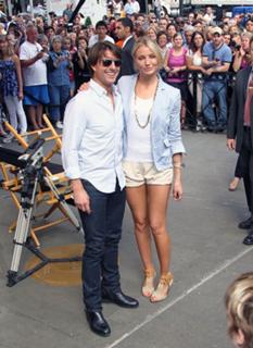 Cameron Diaz feet photo thumbnail