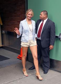 Cameron Diaz feet photo thumbnail