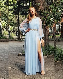 Paolla Oliveira feet photo thumbnail