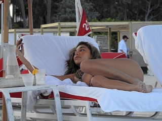 Chantel Jeffries feet photo thumbnail