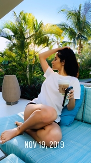 Becky G feet photo thumbnail
