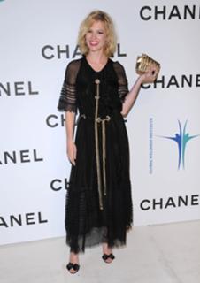 January Jones feet photo thumbnail