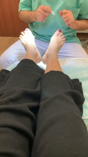 Ilary Blasi feet photo thumbnail
