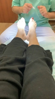 Ilary Blasi feet photo thumbnail