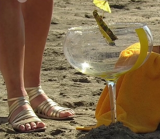 Katrin Müller-Hohenstein feet photo 5