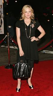 Brittany Snow feet photo thumbnail