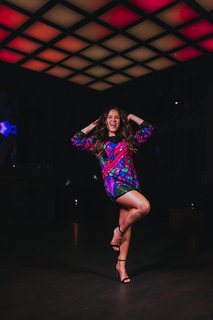 Larissa Manoela feet photo thumbnail