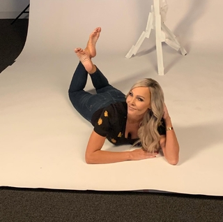 Kyle Unfug feet photo thumbnail