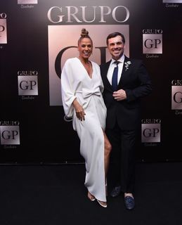 Adriane Galisteu feet photo thumbnail