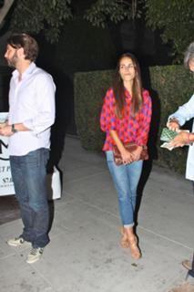 Jordana Brewster feet photo thumbnail