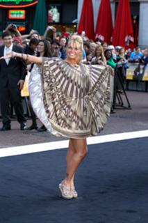 Kerry Katona feet photo thumbnail