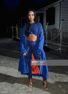 Karrueche Tran feet photo thumbnail