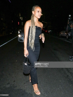 Karrueche Tran feet photo thumbnail
